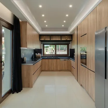 Elaida Villa, Heaven On Earth, By Thinkvilla Perama (Crete)